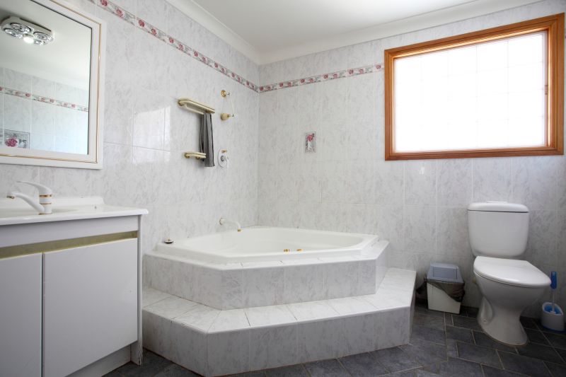 Cost of Bathtub Installation in Greendale, WI