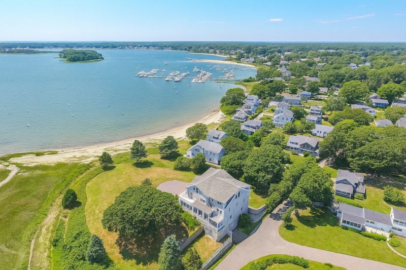 Best Bathroom Remodeling pros in New Berlin, WI